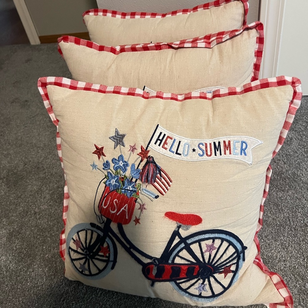 Summer pillows